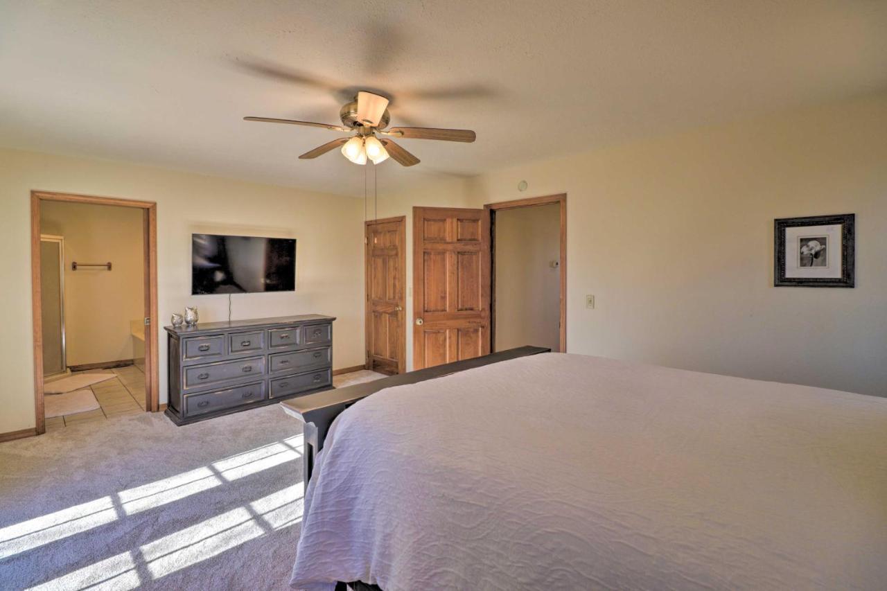 Secluded Marble Falls Family Home With Mtn Views! المظهر الخارجي الصورة
