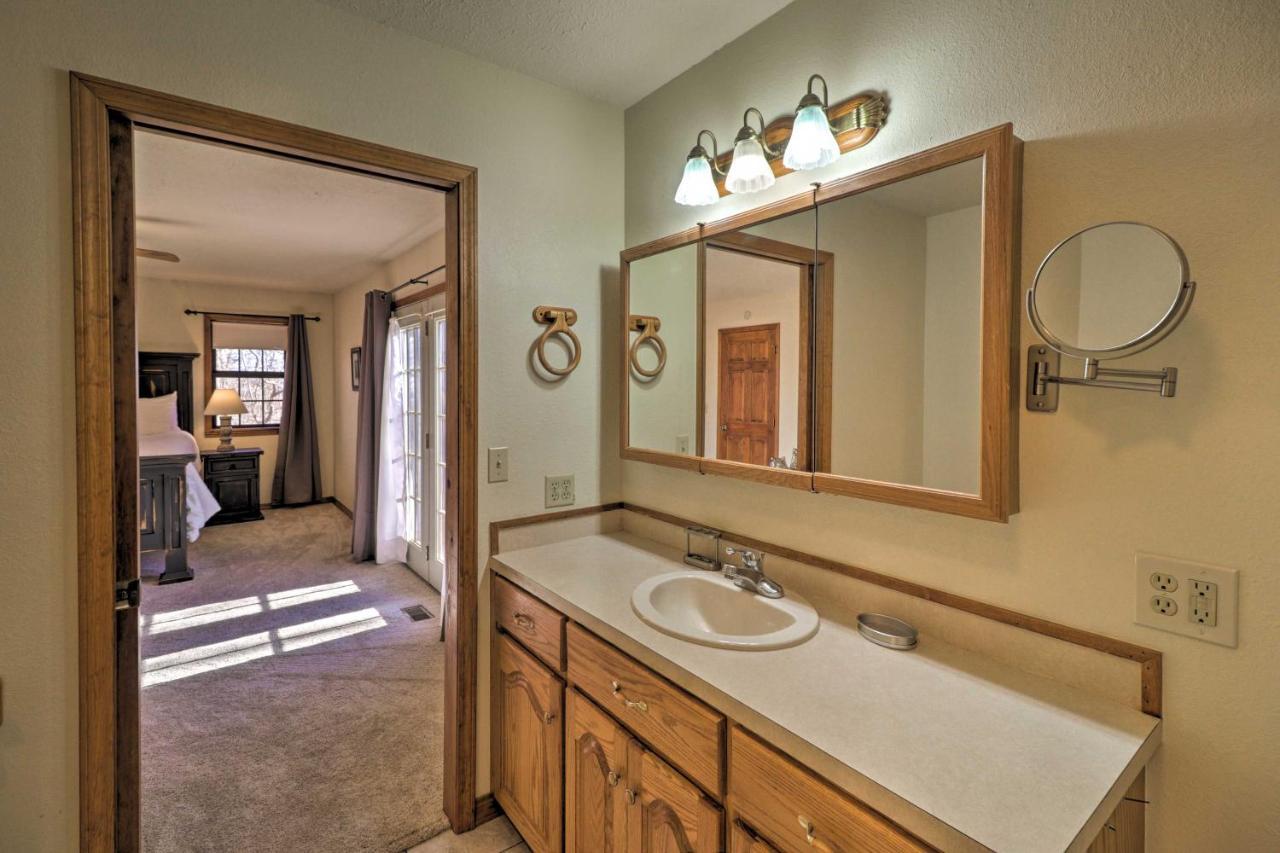 Secluded Marble Falls Family Home With Mtn Views! المظهر الخارجي الصورة