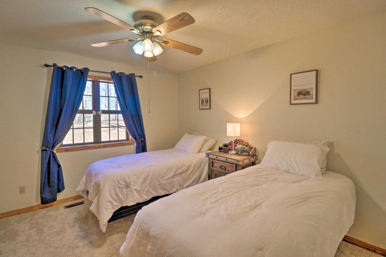 Secluded Marble Falls Family Home With Mtn Views! المظهر الخارجي الصورة