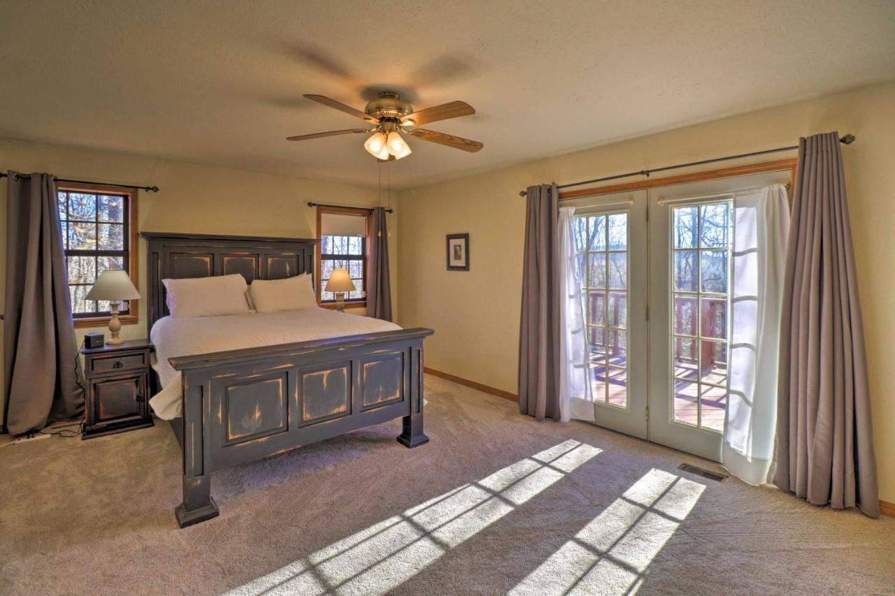 Secluded Marble Falls Family Home With Mtn Views! المظهر الخارجي الصورة